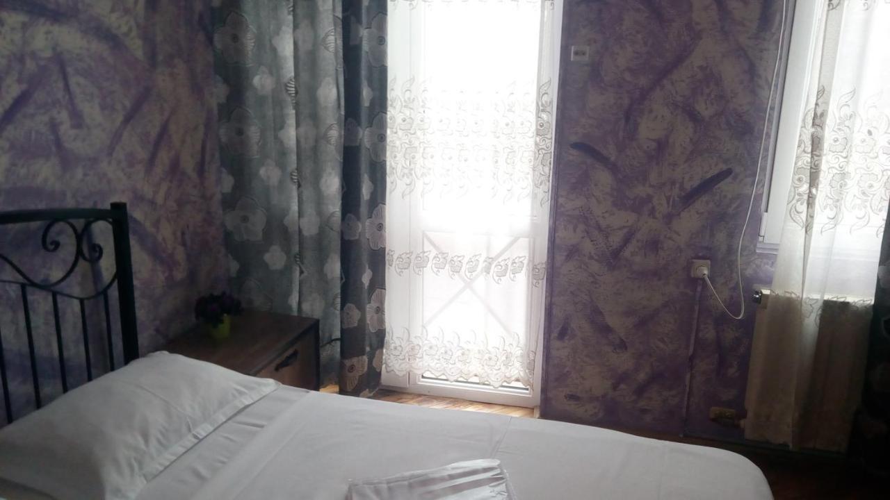 Hotel Isani Tiflis Dış mekan fotoğraf